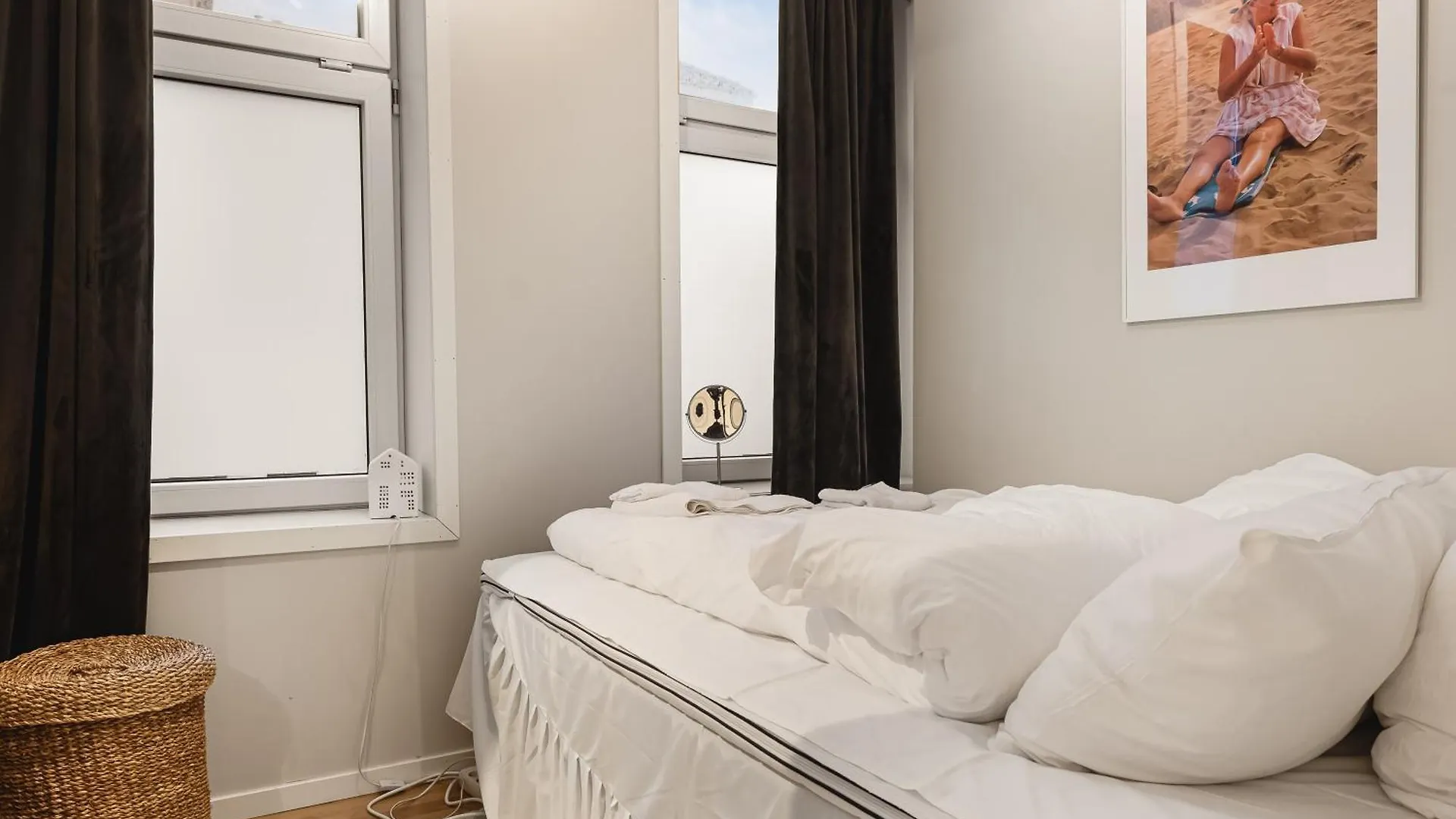 500M To Bryggen - 5M To Bus I 2 Floors & Bathrooms Bergen
